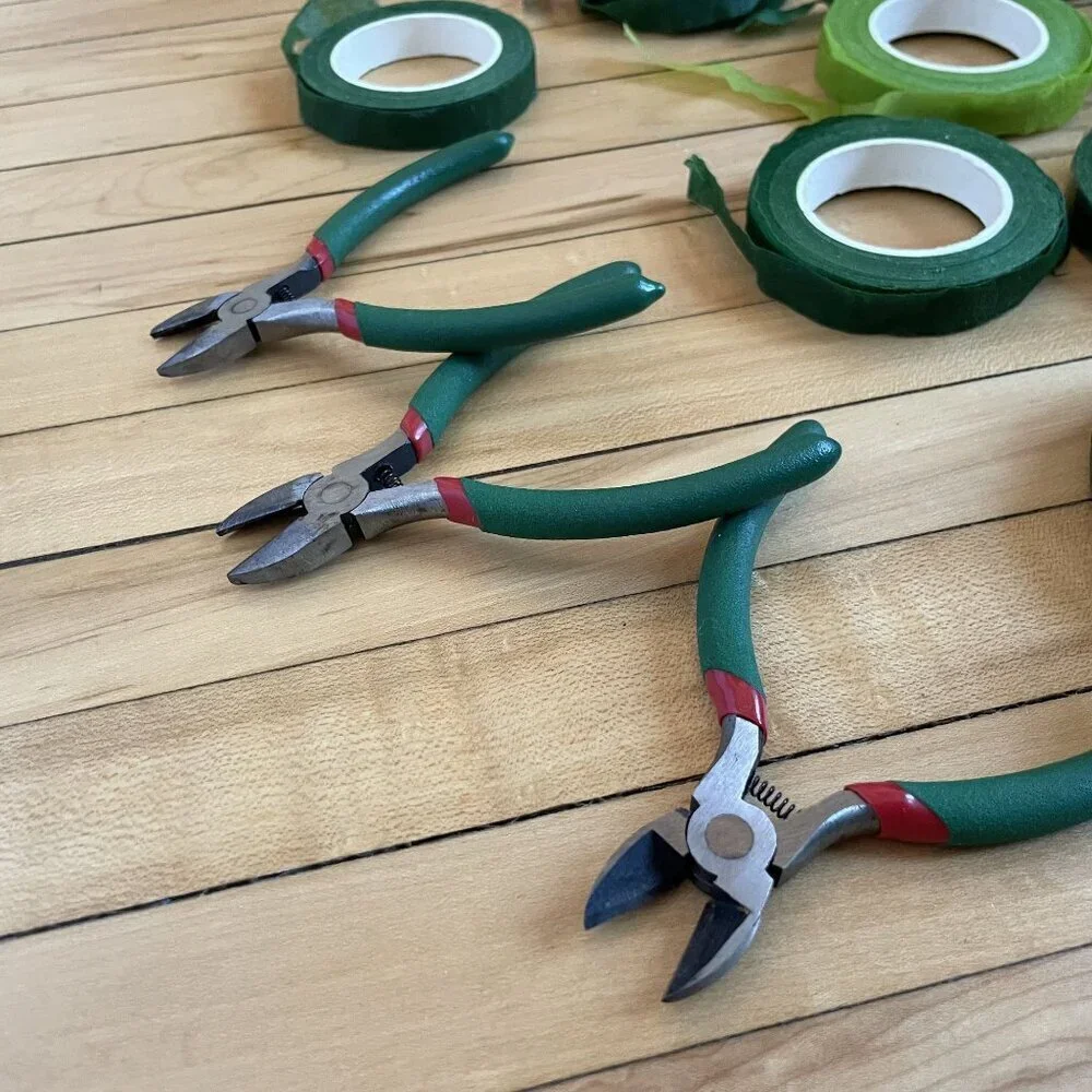 Floral tools bouquet making green flower tape wire wirecutters creative wedding